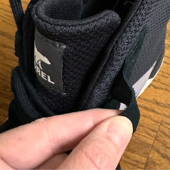 Sorel Out N About III waterproof Mid Sneaker Boots Women’s size 12 - Picture 16 of 16